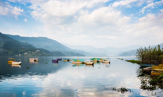 費娃湖畔遊船之旅